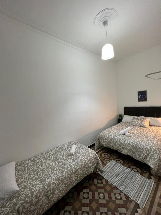 A & M Barcelona Hostal Екстер'єр фото