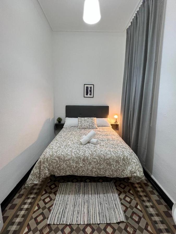 A & M Barcelona Hostal Екстер'єр фото
