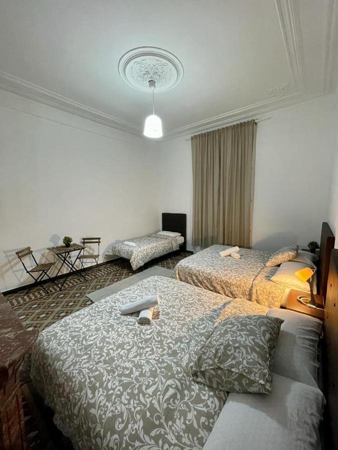 A & M Barcelona Hostal Екстер'єр фото