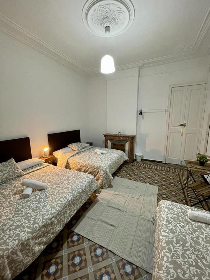 A & M Barcelona Hostal Екстер'єр фото